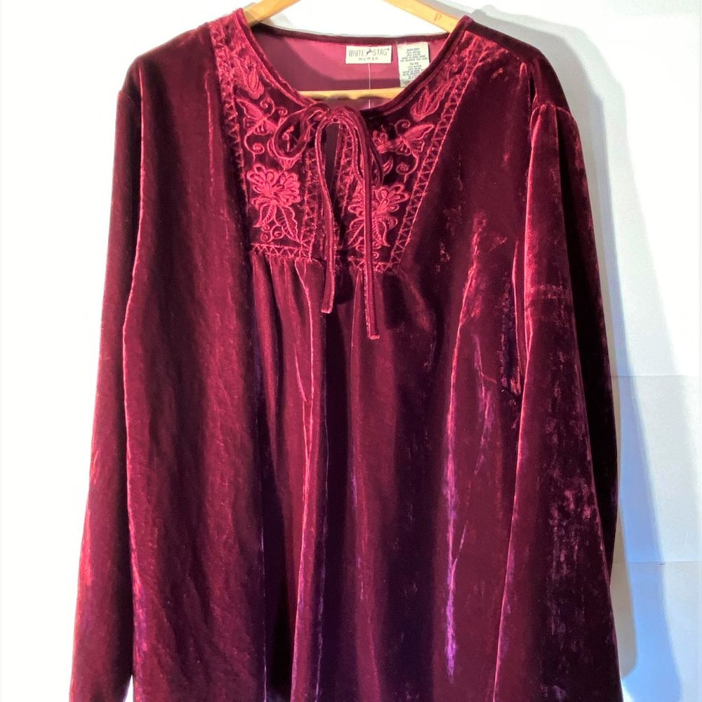 PLUS SIZE -White Stag - Deep Velvet Tunic.